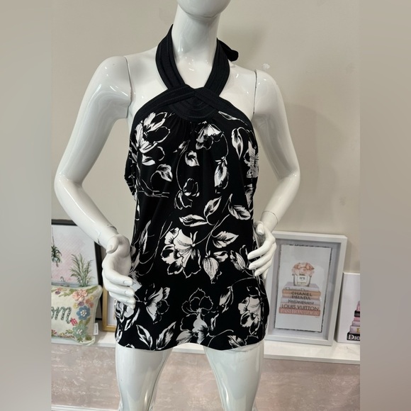 White House Black Market Tops - White House Black Market Black & White Floral Halter Top. Size Medium